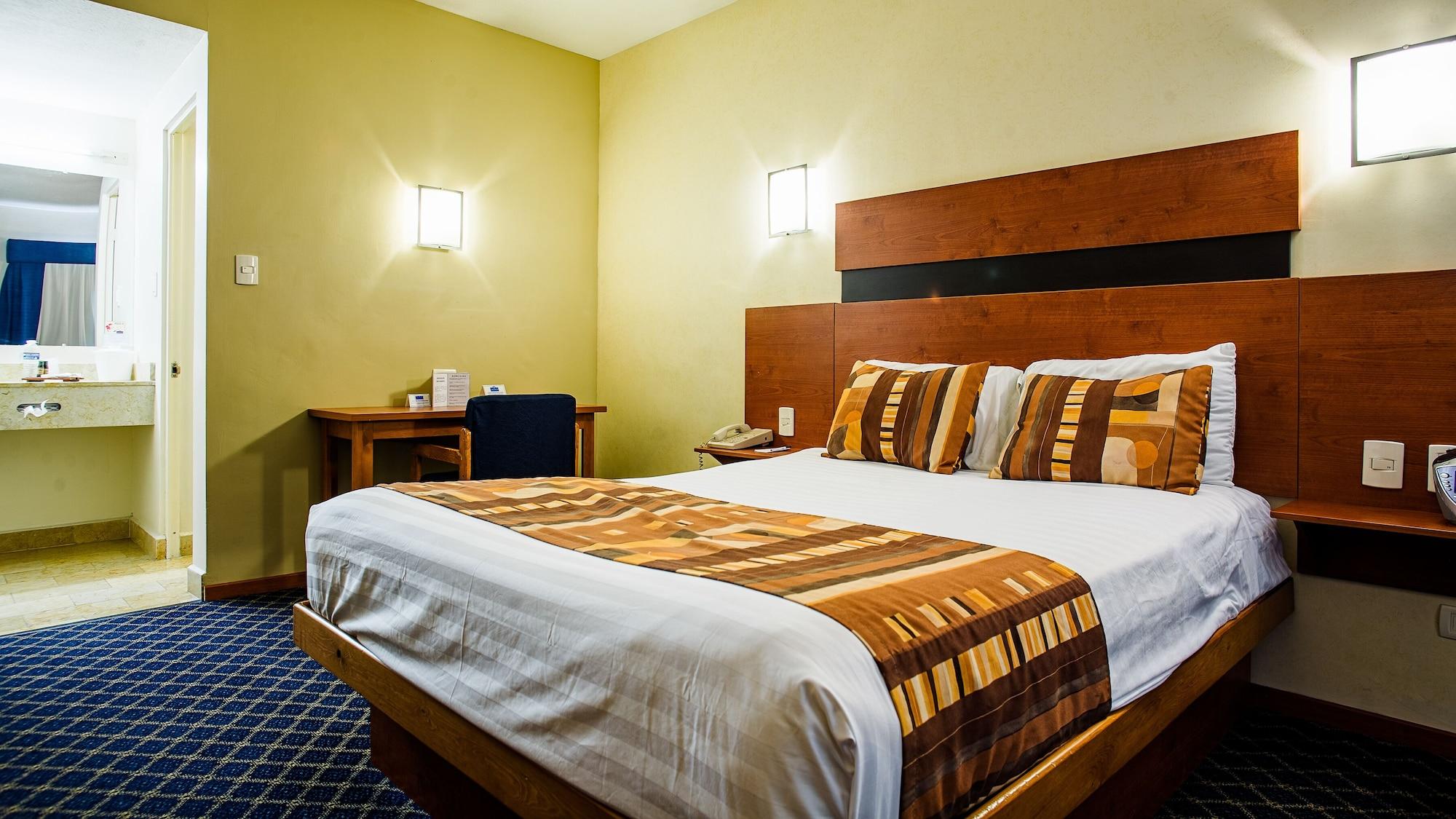 American Inn Hotel & Suites Parral Zewnętrze zdjęcie
