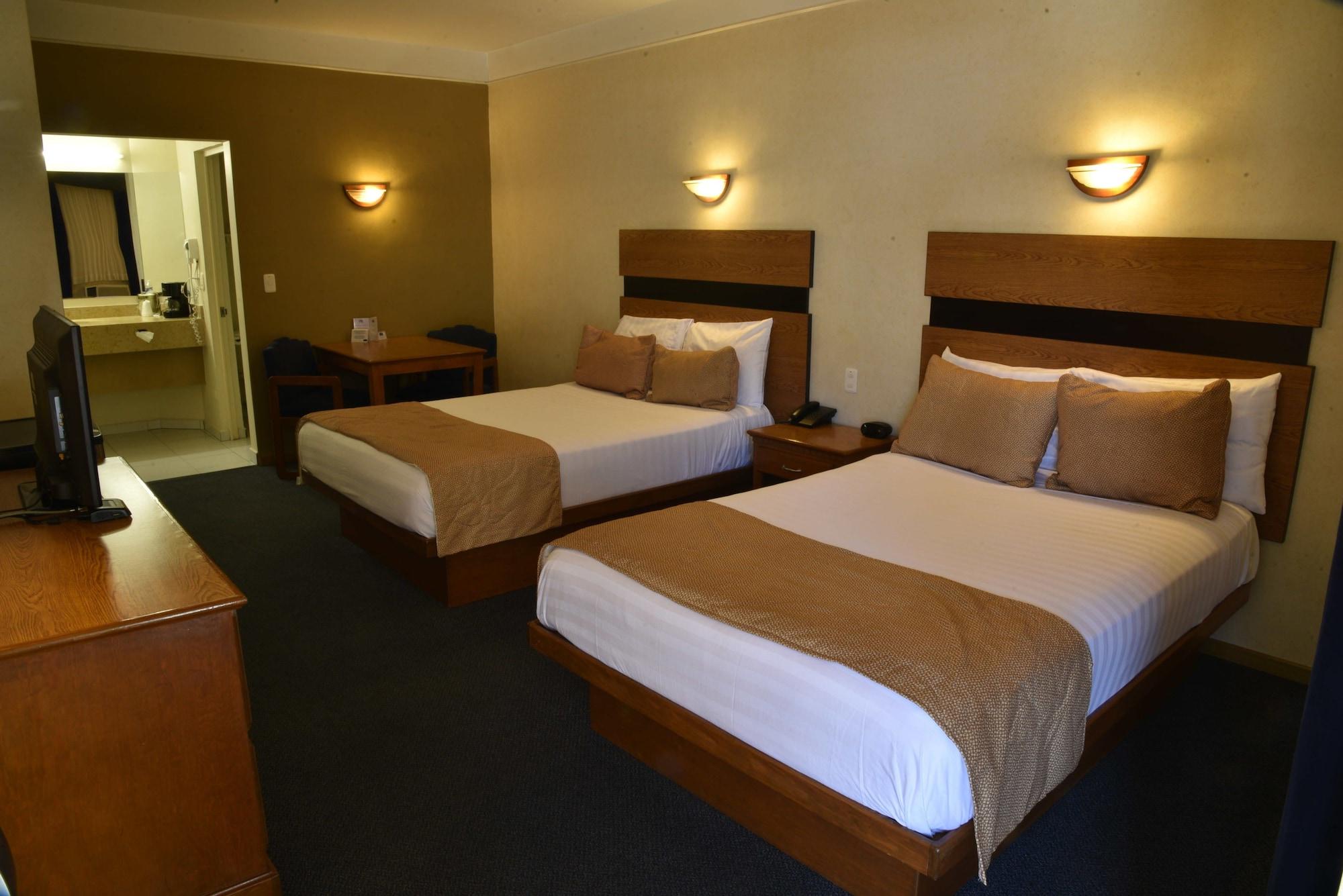 American Inn Hotel & Suites Parral Zewnętrze zdjęcie