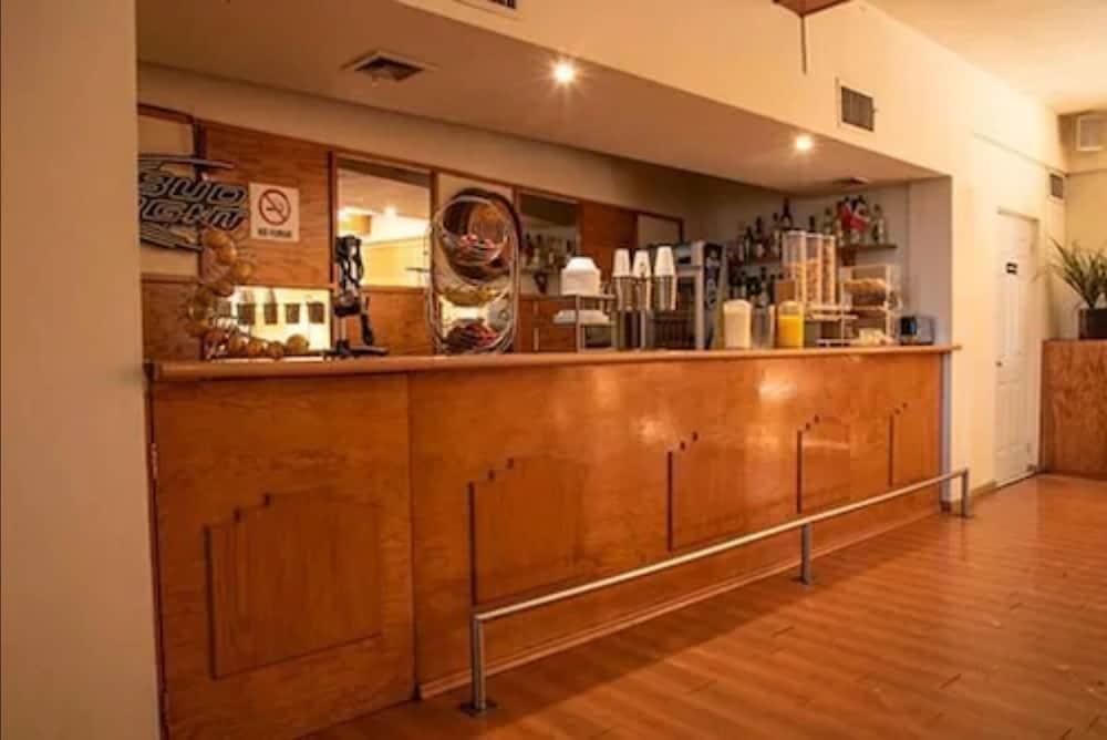 American Inn Hotel & Suites Parral Zewnętrze zdjęcie
